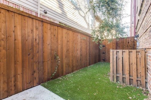 4330 Cole Ave, Dallas TX  75205-4405 exterior