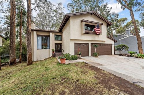 22061 Trailway Ln, El Toro, CA 92630-3437