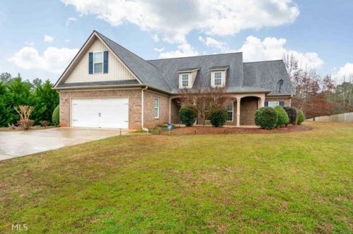 115 Magnolia Farms Dr, Milner, GA 30257-3638