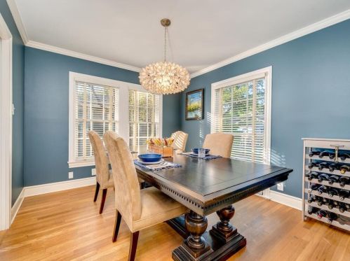 1703 31 St, Austin TX 78705-2148 exterior