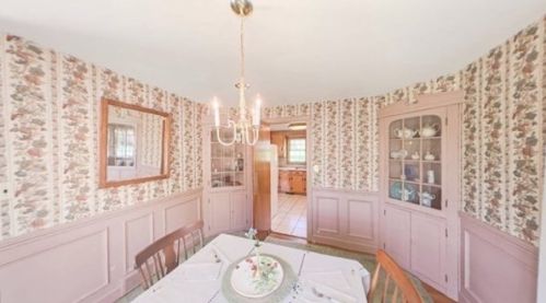 6 Grapevine Rd, Danvers MA  01923-2553 exterior