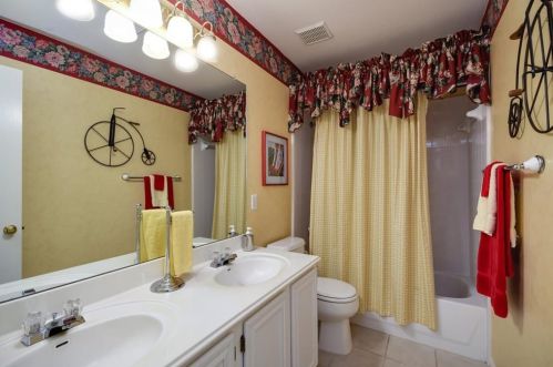 10720 Bay Laurel Trl, Austin TX 78750-3650 exterior