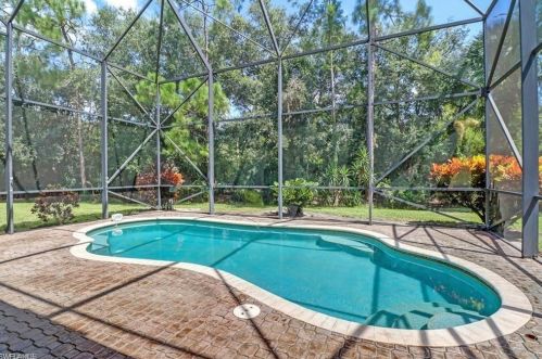 1380 Areca Cv, Naples, FL 34119-3342