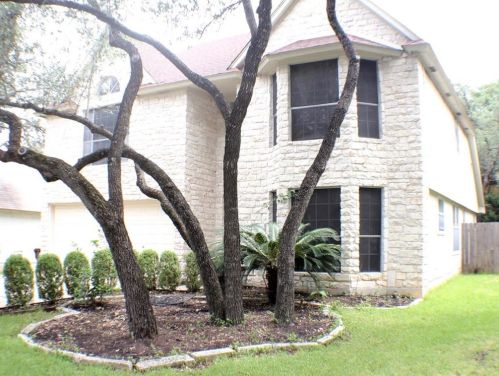 12615 Dringenberg Dr, Austin TX  78729-7784 exterior