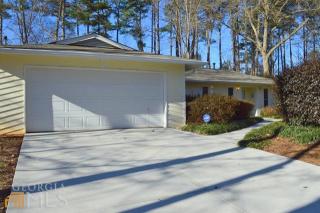 4789 Mockernut Ct, Lilburn, GA 30047-4366