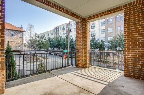 4323 Dickason Ave, Dallas TX 75219-2609 exterior