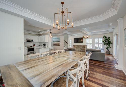 1000 Carolina Blvd, Isle Of Palms SC  29451-2242 exterior