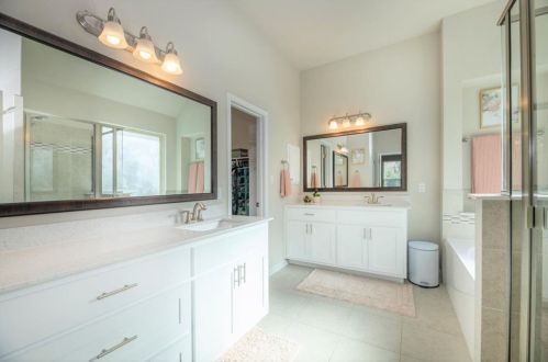 676 Catalina Ln, Austin TX 78737-4715 exterior