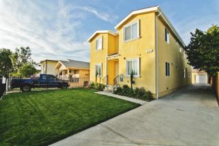 601 59th Pl, Los Angeles CA  90044-6309 exterior