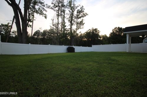 18 Stepping Stone Way, Bluffton SC 29910-4428 exterior