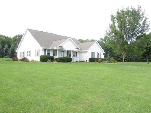 2243 Scenic Hill Trl, Richfield, WI 53076-9804