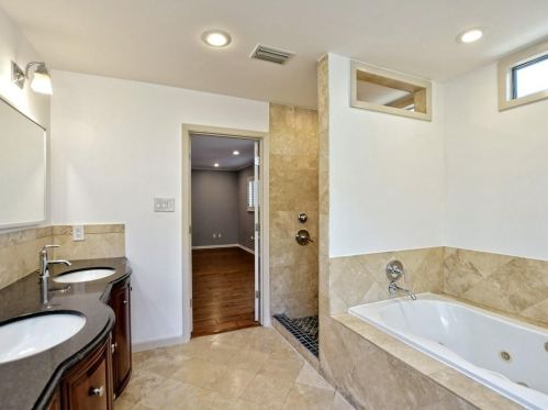 4605 Cliffstone Cv, Austin TX exterior