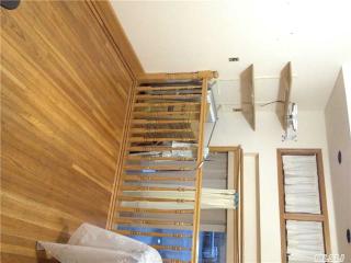 3944 57th St, Flushing NY  11377-3350 exterior