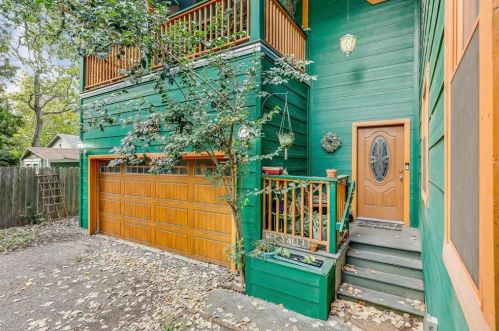 303 Brentwood St, Austin TX  78752-4101 exterior