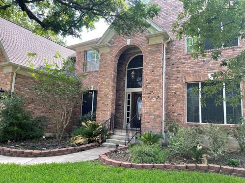 10721 Bay Laurel Trl, Austin TX  78750-3650 exterior