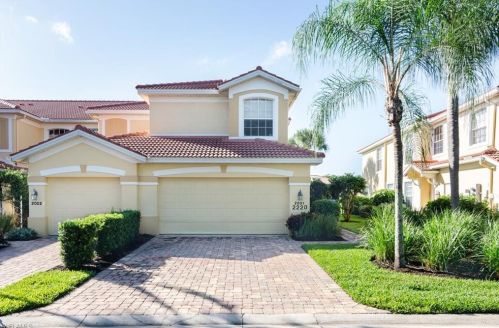 2220 Arielle Dr, Naples, FL 34109-0340