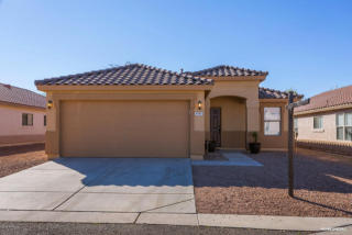 8553 Lobo Ave, Mesa, AZ 85209-5295