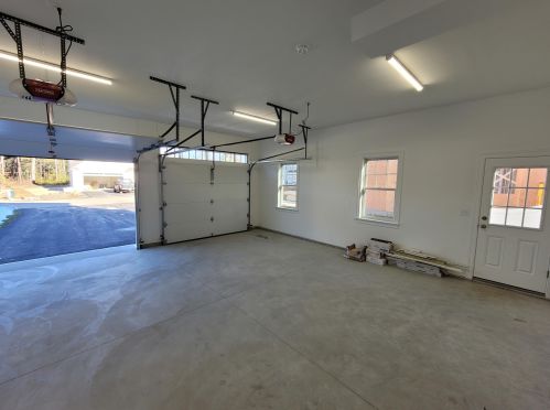 65 Blue Castle Dr, Mashpee MA 02649-3770 exterior