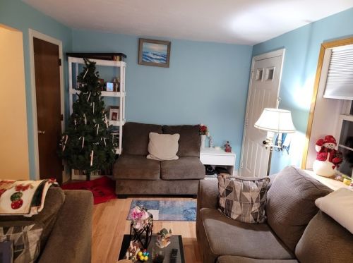 1 Lydon Ln, Halifax, MA