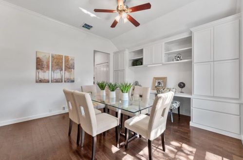 5016 Calhoun Cyn Loop, Austin TX 78735-6450 exterior