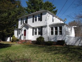 50 Huntington Ave, Walpole MA  02081-1722 exterior