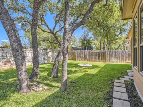 12509 Cardinal Flower Dr, Austin TX 78739 exterior