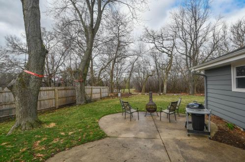 514 Buckingham Way, Chenequa WI 53029-2544 exterior