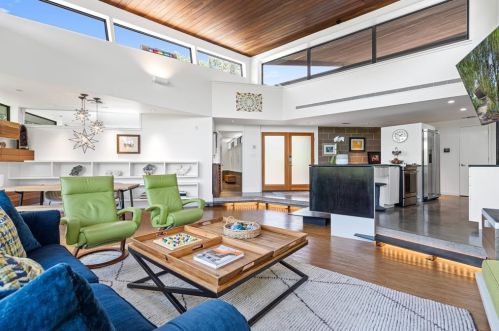 1101 Cyn Edge Dr, Austin TX 78733-2005 exterior