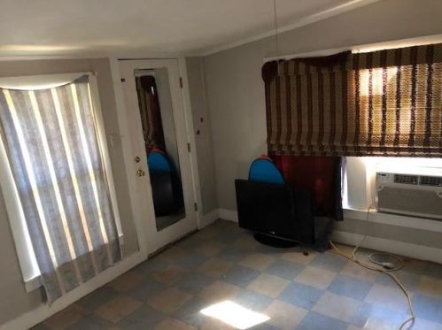 509 Allen St, Austin TX 78702-4953 exterior