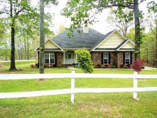 383 Lakeview Dr, Central AL  36024-4546 exterior