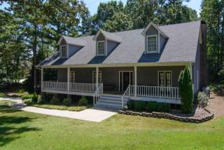 413 Saint Annes Dr, Birmingham, AL 35244-3266