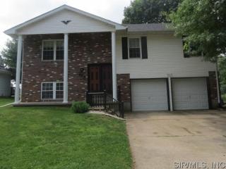 905 Carla Dr, Troy, IL 62294-3153