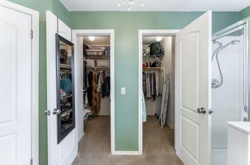 1221 Briargate Dr, Austin TX 78753-2050 exterior