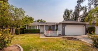 1443 Fairmont Ave, Clovis, CA 93611-4012