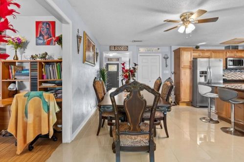 6908 Cherrydale Dr, Austin TX 78745-5344 exterior