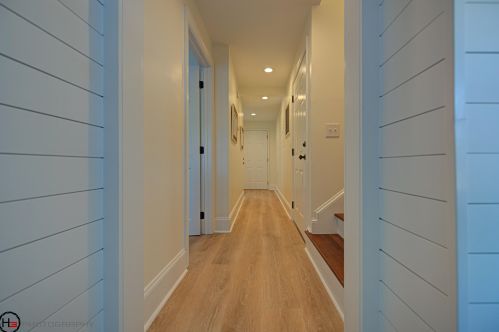 1000 Carolina Blvd, Isle Of Palms SC  29451-2242 exterior