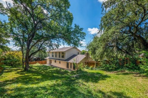 3500 Cactus Wren Way, Austin TX  78746-6637 exterior