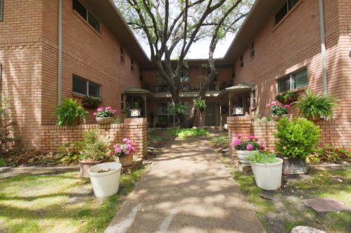 6153 Bandera Ave, Dallas TX  75225-3336 exterior