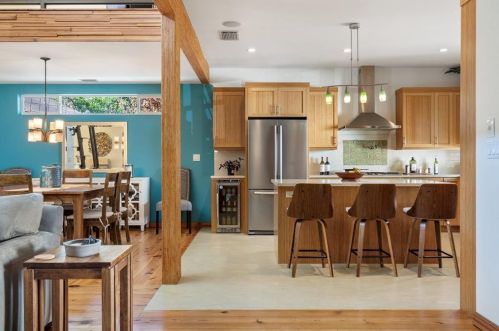 2106 14 St, Austin TX 78702-1304 exterior