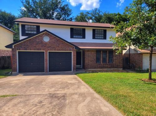 7428 Dallas Dr, Austin TX  78729-7770 exterior