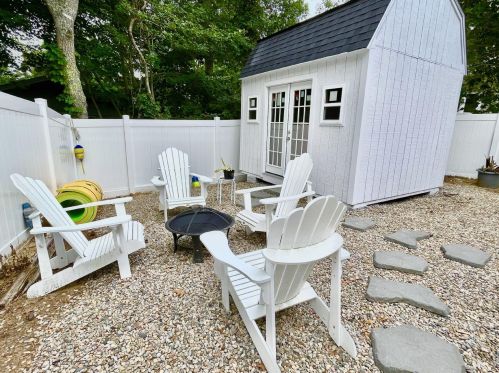 9 Spoondrift Cir, Mashpee MA 02649-5031 exterior