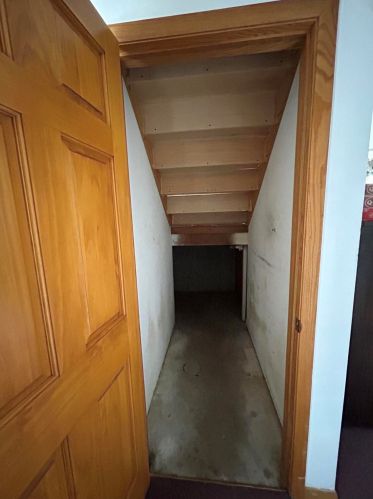 214 Park Ave, Chenequa WI  53029-2116 exterior