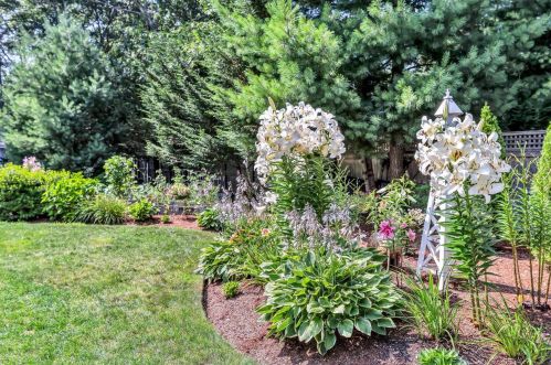 11 Teal Cir, Mashpee MA 02649-3676 exterior