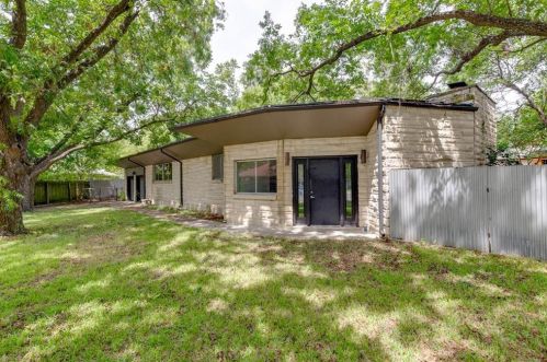 1402 Click Cv, Austin TX  78758-4621 exterior