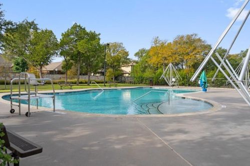 12509 Cardinal Flower Dr, Austin TX 78739 exterior