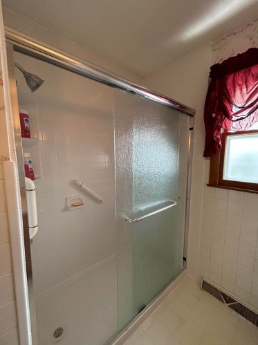 214 Park Ave, Chenequa WI  53029-2116 exterior