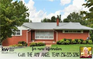 202 11th St, Jacksonville, AL 36265-1122