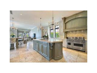 55 Palm Ave, Miami FL  33139-5137 exterior