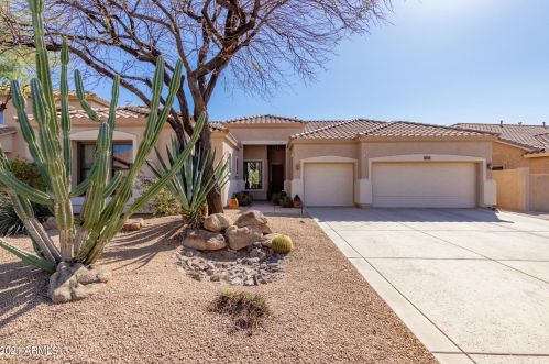 4039 Woodstock Rd, Cave Creek, AZ 85331-4011