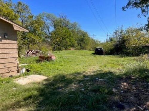 2305 Daisy Dr, Austin, TX 78727-1334